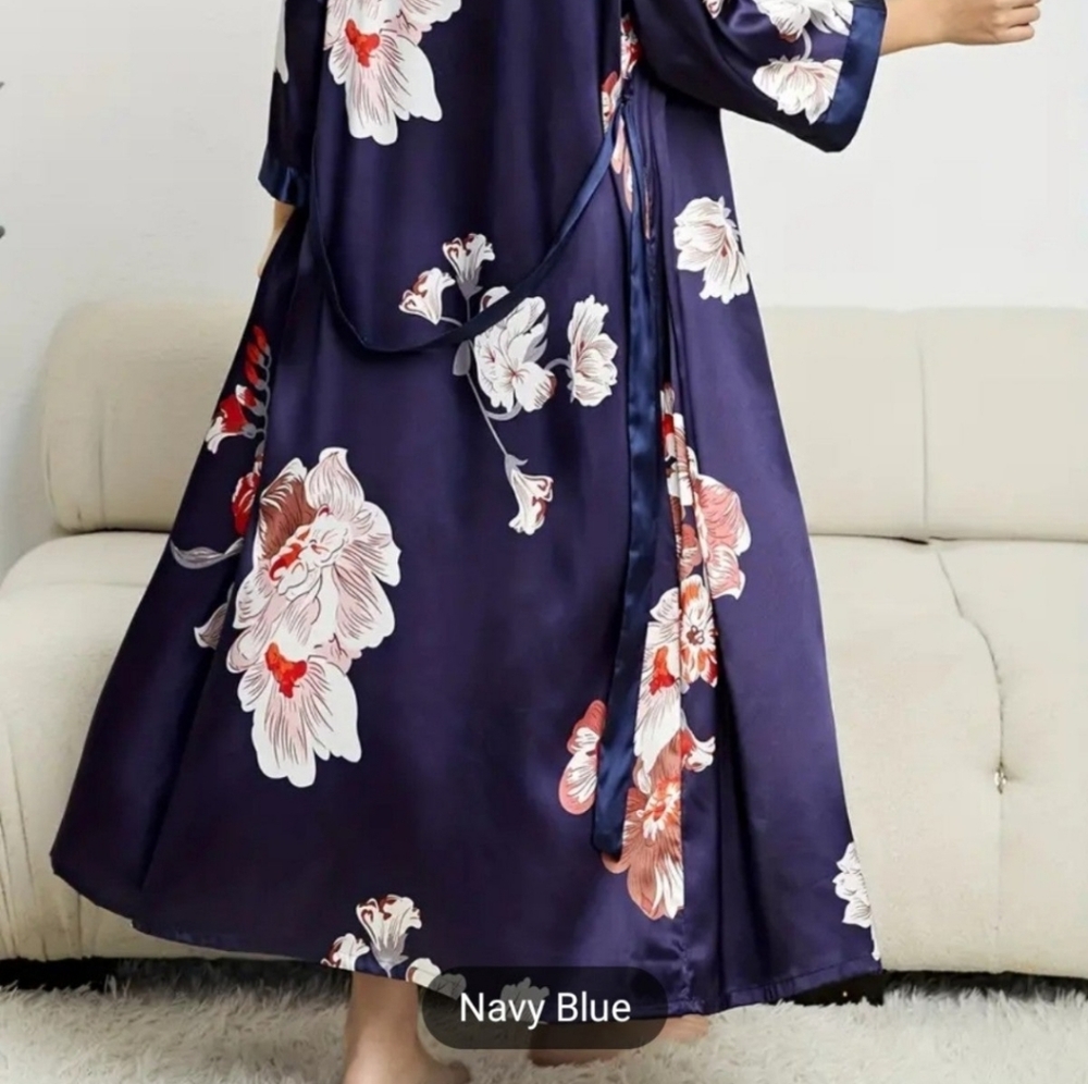 Women's Robe size 1XL - Picture 4 of 8